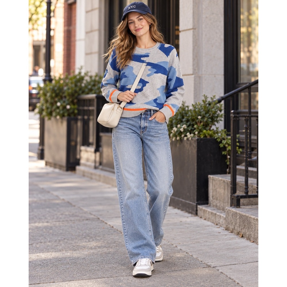 Fate Womens M Blue Gray Abstract Camo Knit Sweater Preppy Streetwear Crewneck